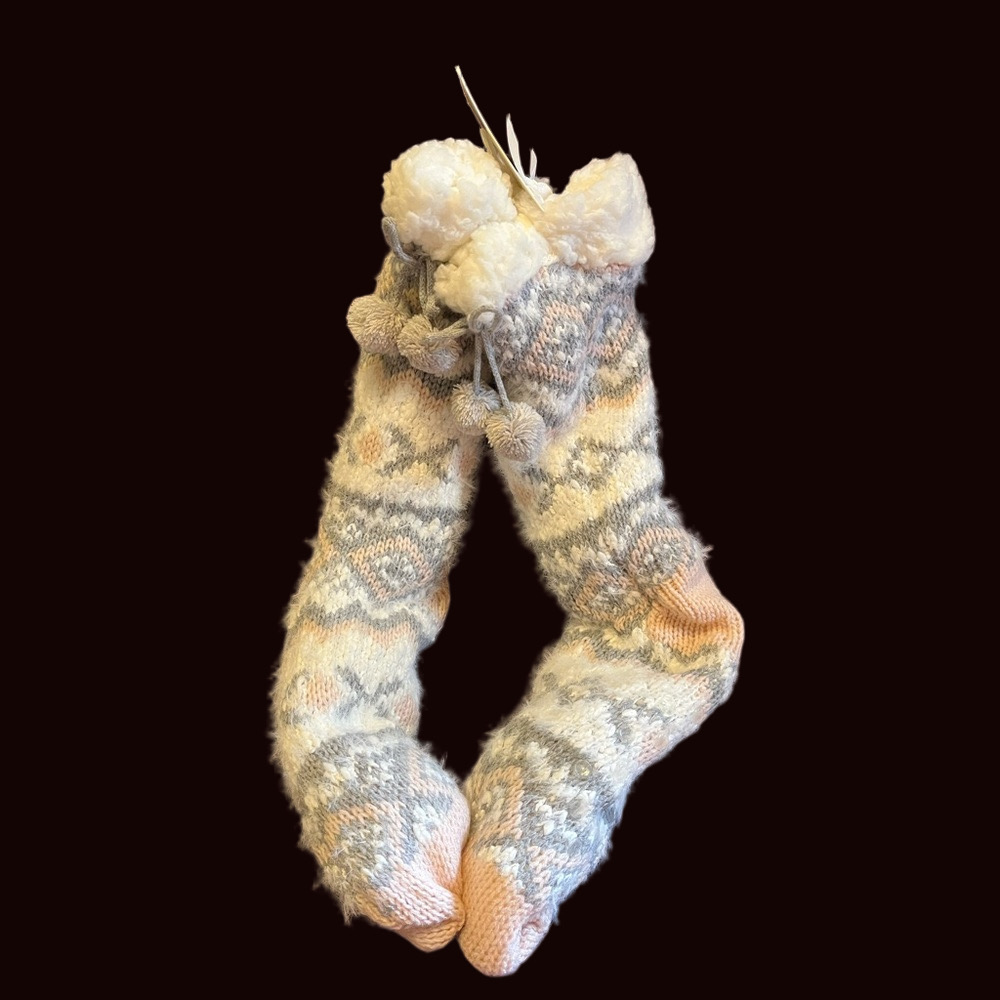 2/$15 NWT CAPEZIO long and fluffy white, pink and gray patterned slipper socks